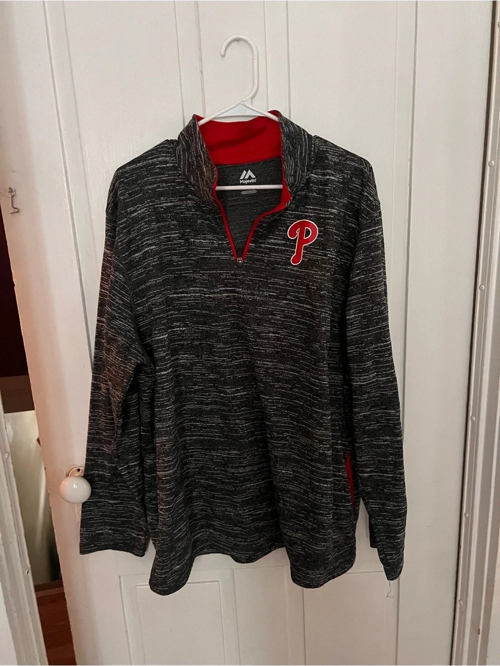 Majestic Philadelphia Phillies Men’s XL Quarter Zip